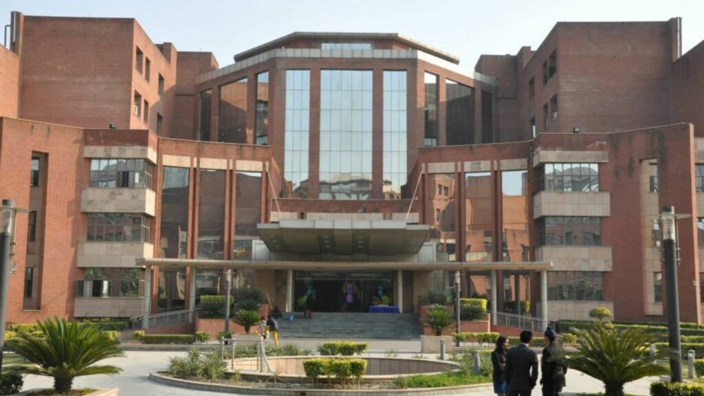 Amity Global  Business School - AGBS Noida