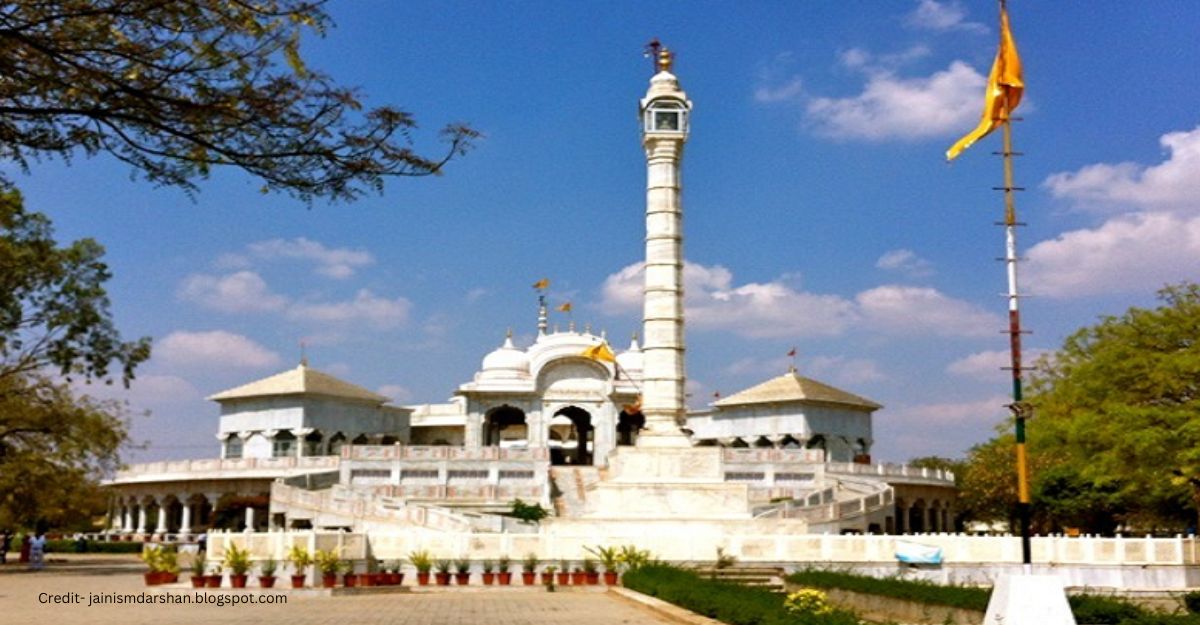 FAQs about Padampura Jain Temple
