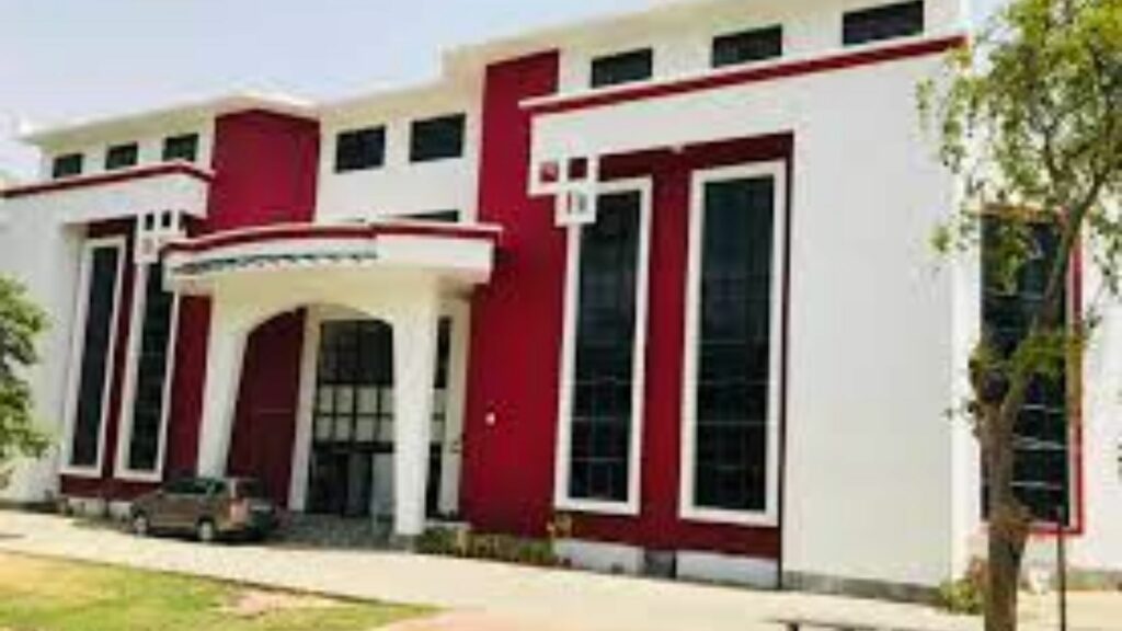 Lal Bahadur Shastri Girls College of Management