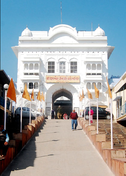 Main Entrance of Shri Digamber Jain Prachin Bada Mandir