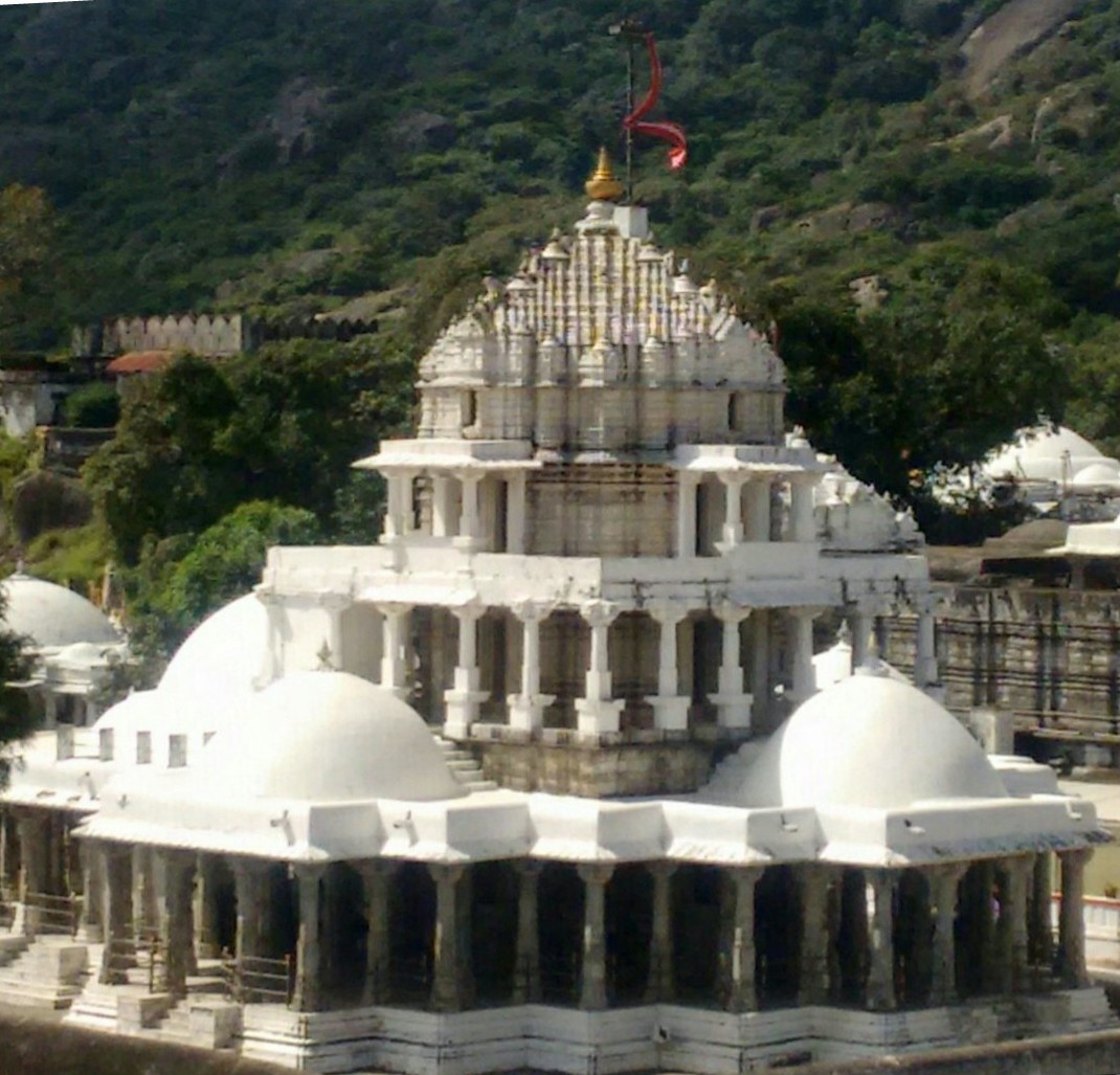 Parshvanatha Chaumukha Temple Dilwara Jain Temple Mount Abu