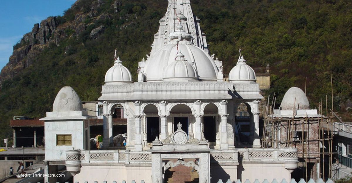 Shikharji Jain Temple timings