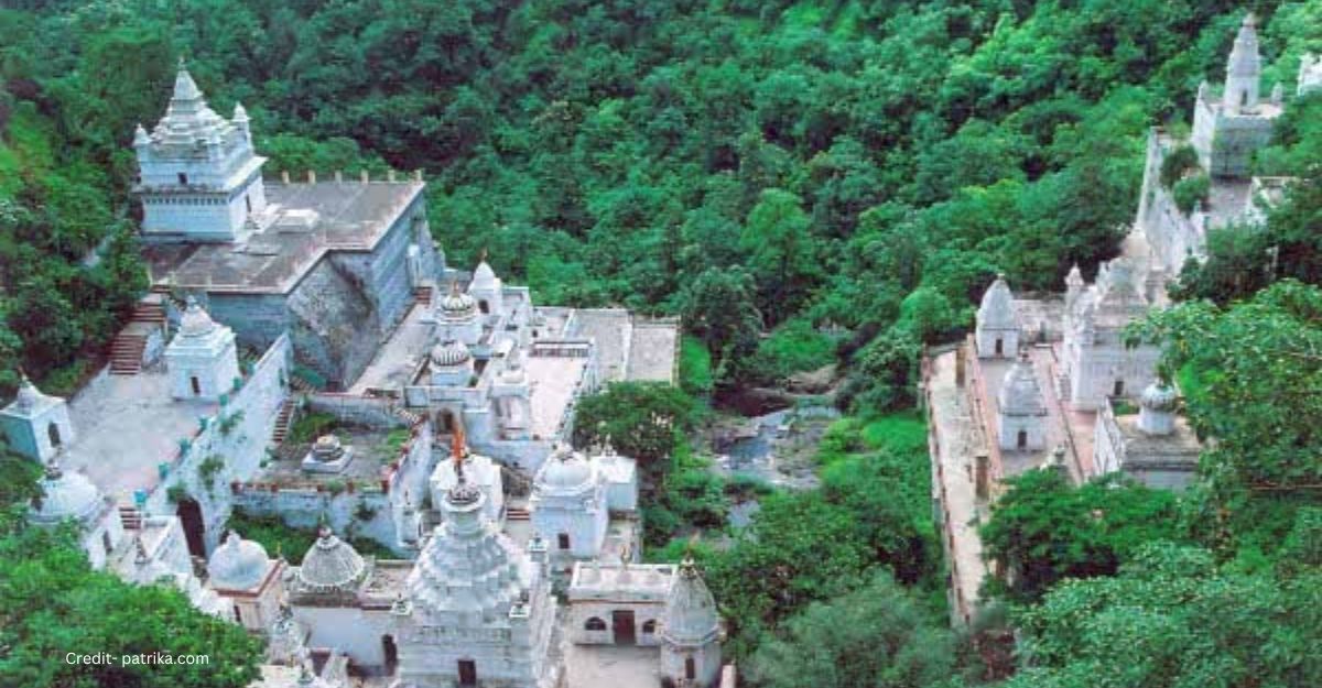 Architectural significance of the Muktagiri Jain temple