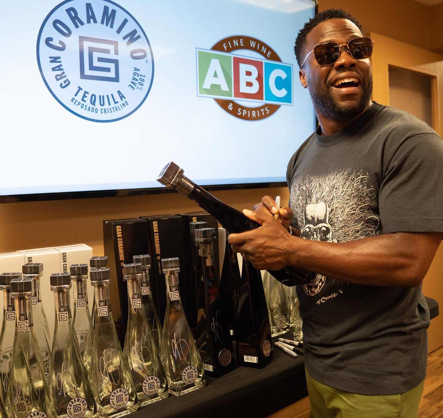 Kevin hart Tequila